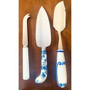 Sheffield Set Of 3 Cake And Cheese Cutters Servers 2 Marked Sheffield 1 Unmarked